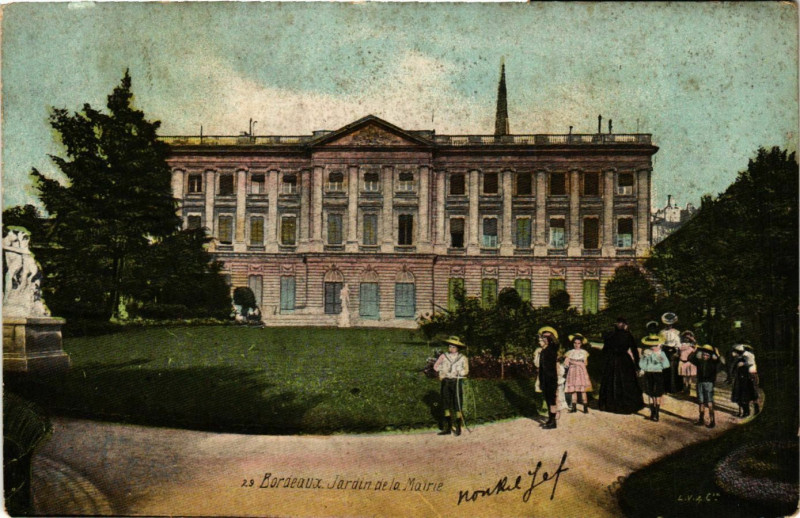 Carte postale ancienne Gironde Bordeaux Jardin de la Mairie à Bordeaux