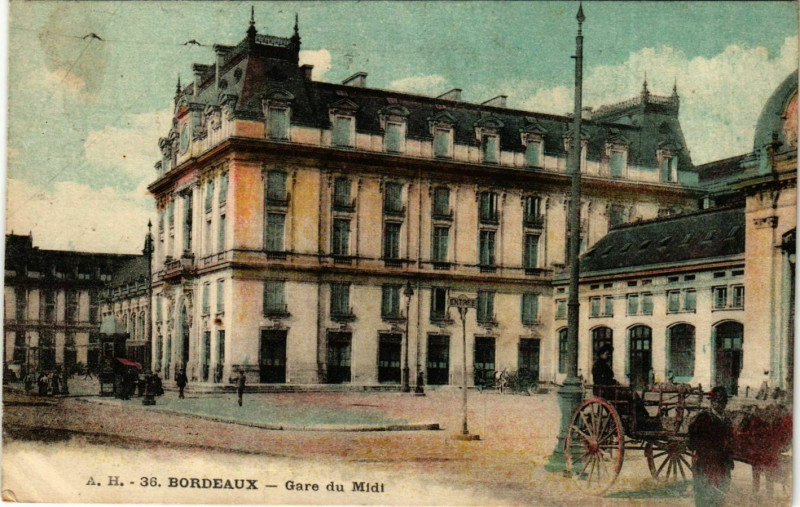 Carte postale ancienne Aquitaine Gironde Bordeaux Gare du Midi à Bordeaux