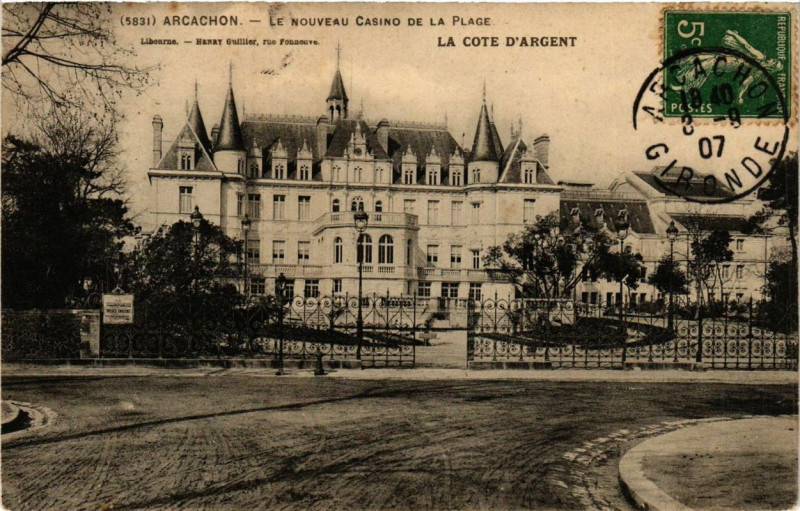 Carte postale ancienne Arcachon Le Nouveau Casino de la Plage à Arcachon