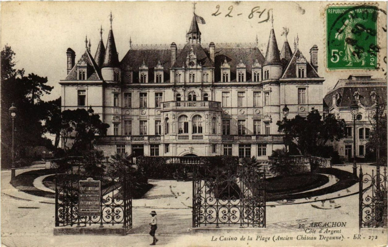 Carte postale ancienne Arcachon Le Casino de la Plage à Arcachon