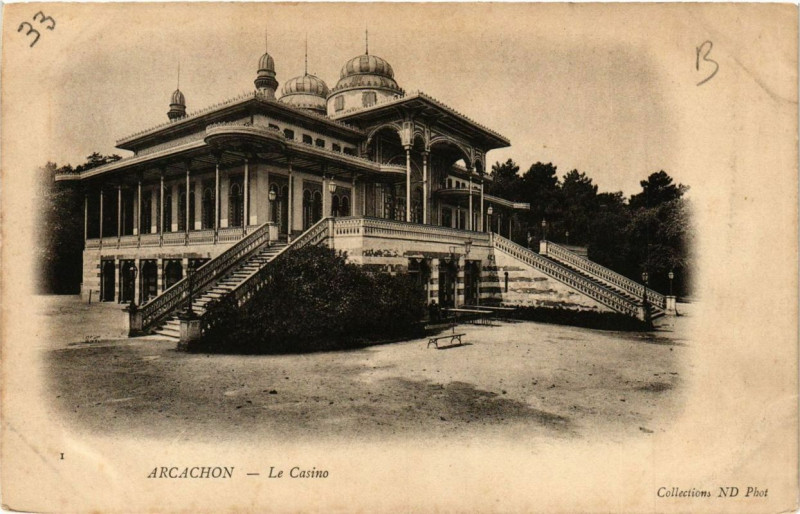 Carte postale ancienne Arcachon Le Casino à Arcachon