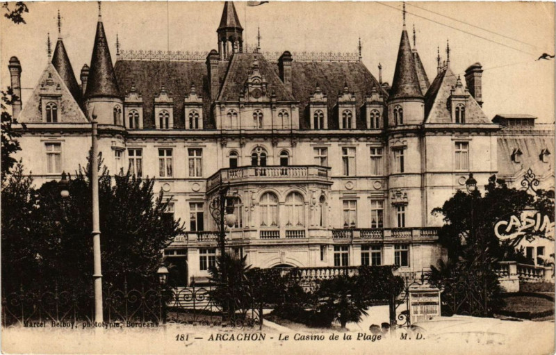 Carte postale ancienne Arcachon Casino de la Plage à Arcachon
