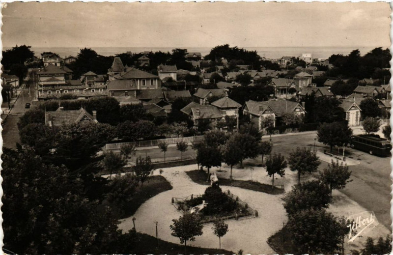 Carte postale ancienne Soulac-sur-Mer Vue panoramique à Soulac-sur-Mer