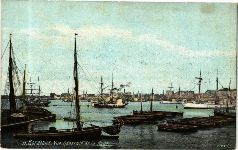 Carte postale ancienne Ed. AQuA 13 Bordeaux Vue générale de la Rade à Bordeaux