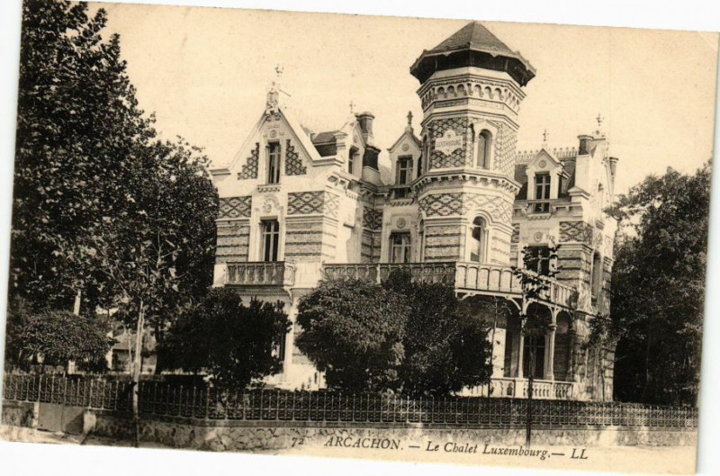 Carte postale ancienne Arcachon - Le Chalet Luxembourg à Arcachon