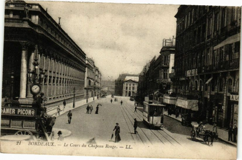 Carte postale ancienne Bordeaux-Le Cours du Chapeau Rouge à Bordeaux