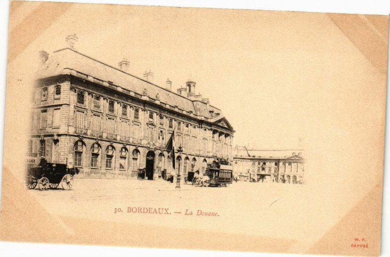 Carte postale ancienne Bordeaux-La Douane à Bordeaux