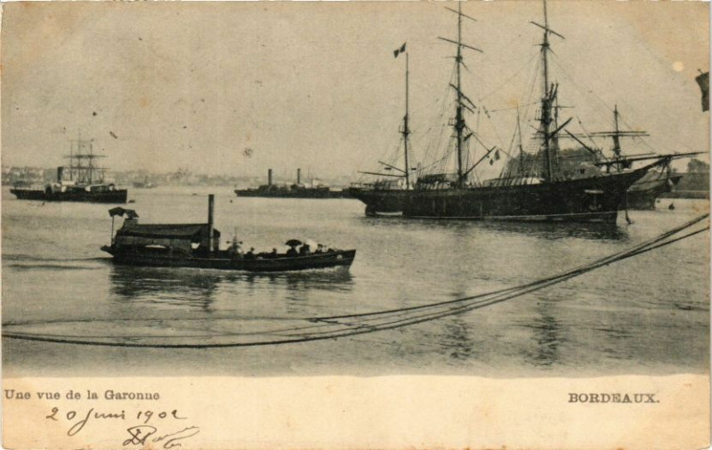 Carte postale ancienne Une vue de la Garonne - Bordeaux à Bordeaux