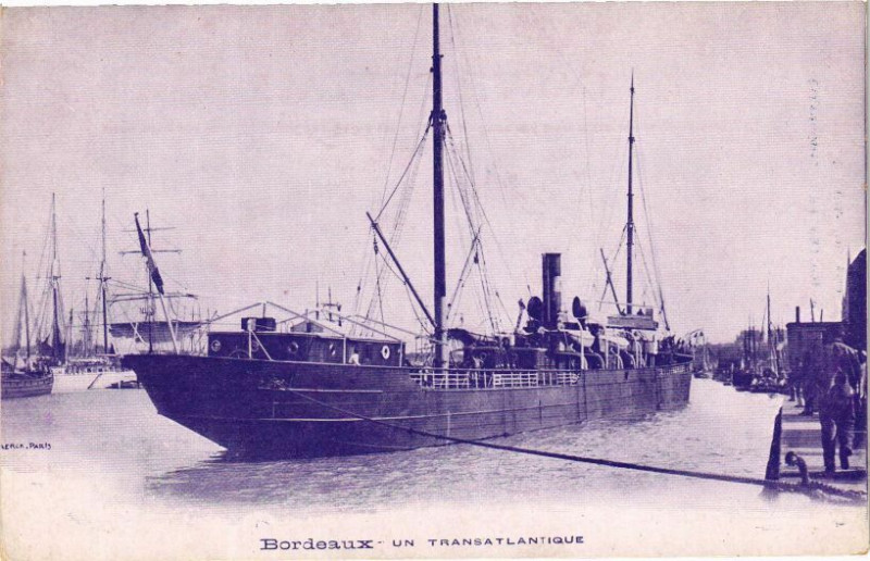 Carte postale ancienne Bordeaux - un Transatlantique à Bordeaux