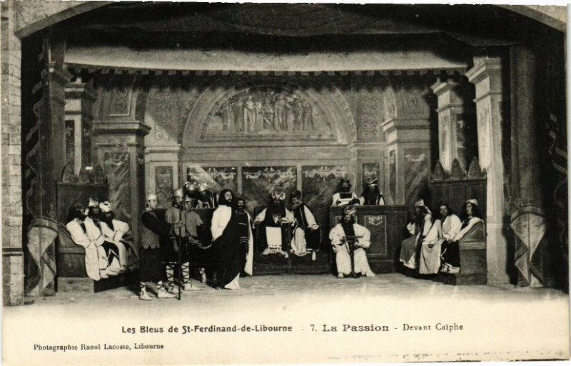 Carte postale ancienne Les Bleus de Saint-Ferdinand-de-Libourne à Libourne