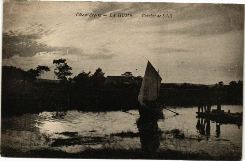 Carte postale ancienne Cote d'Argent-La Hume-Coucher de Soleil