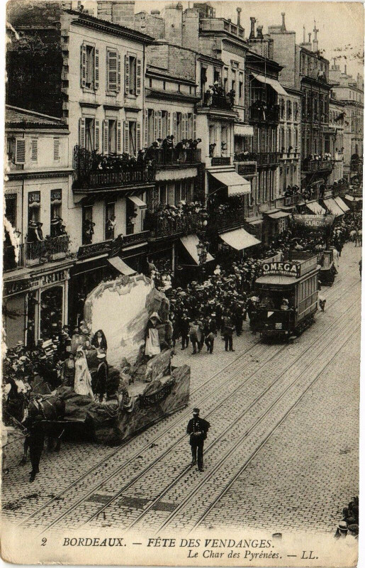 Carte postale ancienne Bordeaux - Fete des vendanges à Bordeaux