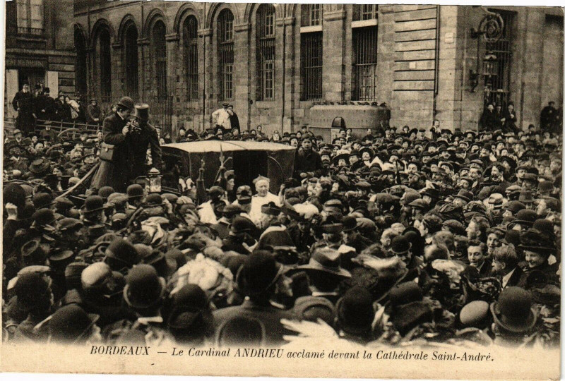 Carte postale ancienne Bordeaux - La cardinal andrieu à Bordeaux