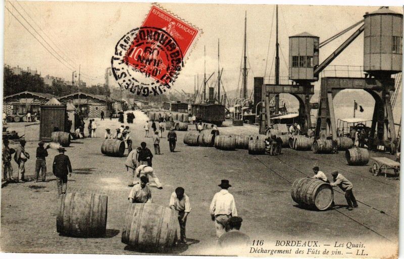 Carte postale ancienne Bordeaux - Les quais à Bordeaux