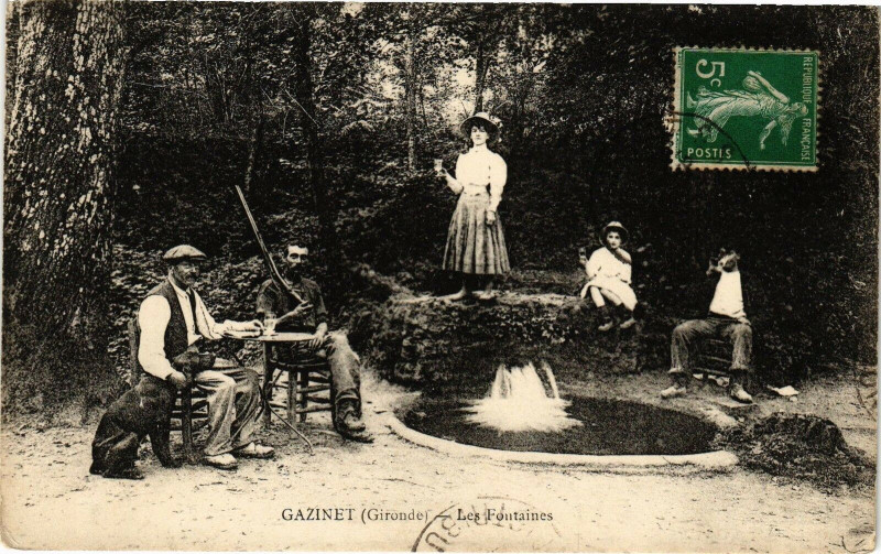 Carte postale ancienne Gazinet - Les fountaines
