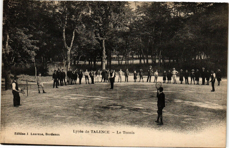 Carte postale ancienne Lycée de Talence - Le tennis à Talence