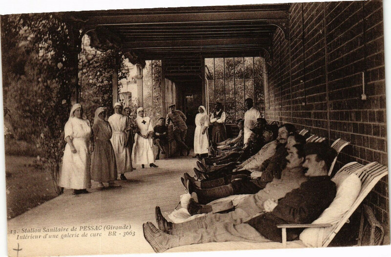 Carte postale ancienne Station sanilaire de Pessac à Pessac