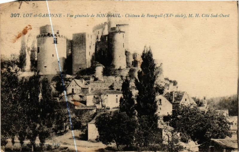 Carte postale ancienne Bonaguil - Vue générale de Bonaguil - Chateau de Bonaguil