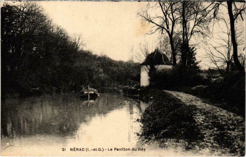 Carte postale ancienne Nerac Le Pavillon du Roy à Nérac