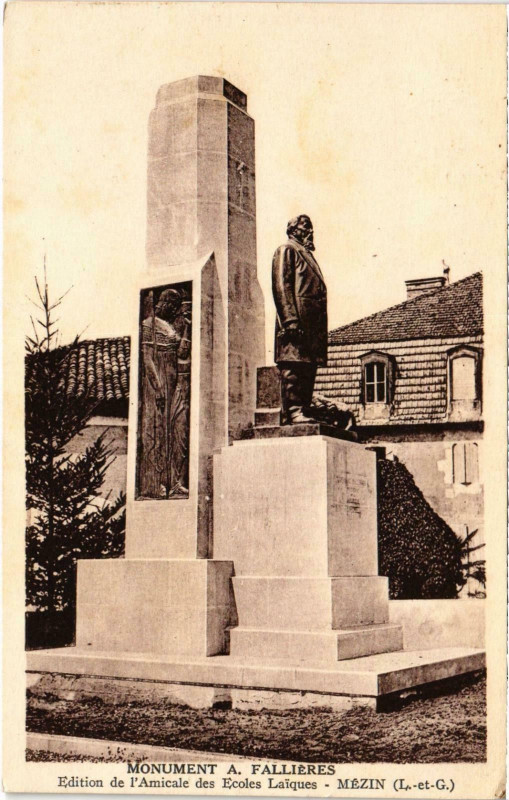 Carte postale ancienne Monument a Fallieres Edition de l'Amicale Lot et Garonne