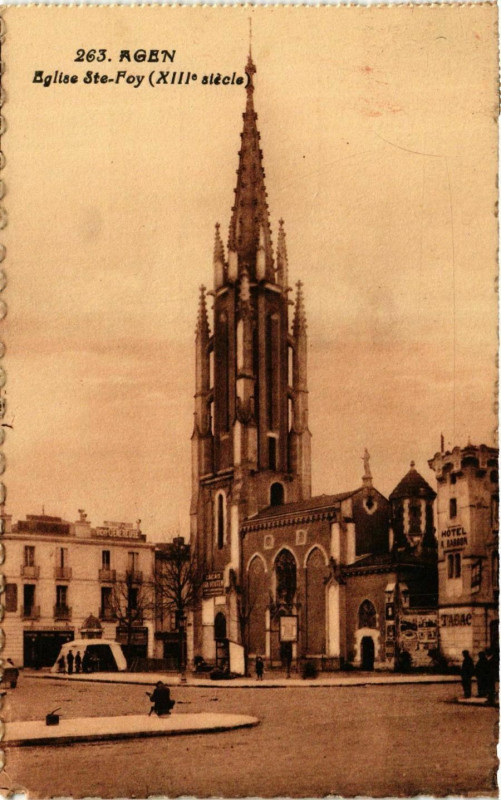 Carte postale ancienne Lot-et-Garonne Agen Eglise Saint-Foy à Agen