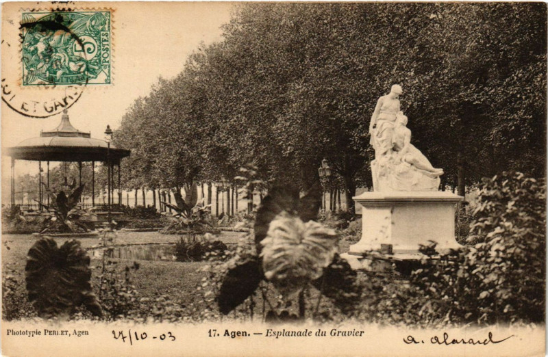 Carte postale ancienne Agen - Esplanade du Gravier à Agen