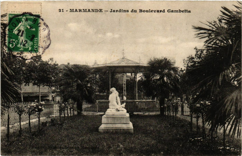 Carte postale ancienne Marmande - Jardin du Boulevard Gambetta à Marmande