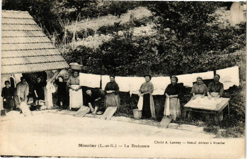 Carte postale ancienne Montclar - La Bretonnie