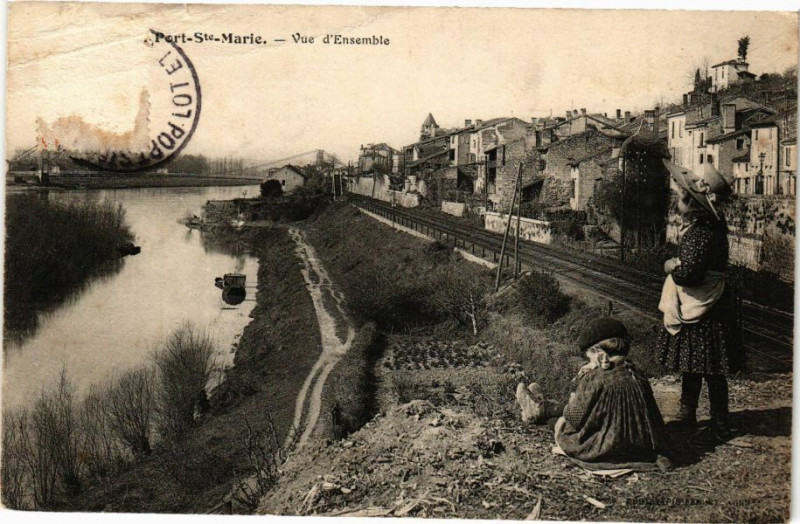 Carte postale ancienne Port Sainte-Marie-Vue d'Ensemble à Port-Sainte-Marie