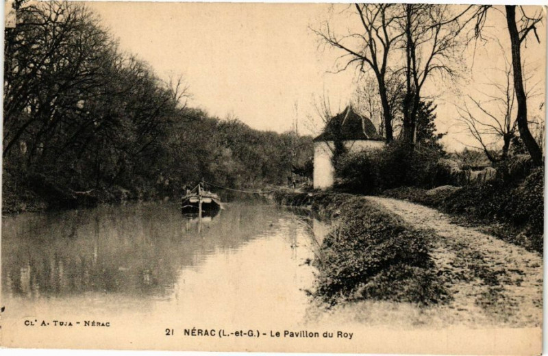 Carte postale ancienne Nerac-Le Pavillon du Roy à Nérac