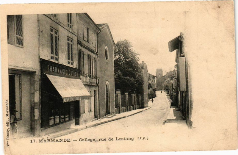 Carte postale ancienne Marmande-College rue de Lestang à Marmande