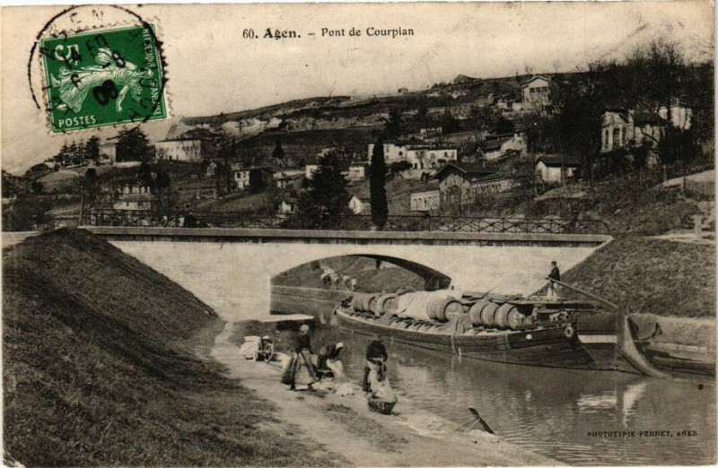 Carte postale ancienne Agen-Pont de Courpian à Agen