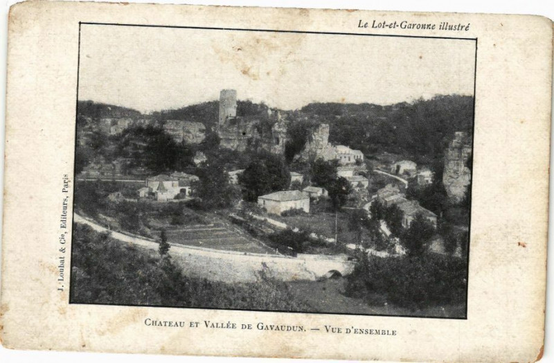 Carte postale ancienne Chateau et Vallée de Gavaudin - Vue d'Ensemble
