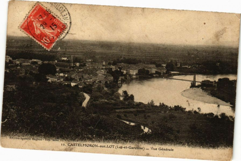 Carte postale ancienne Castelmoron - Vue générale