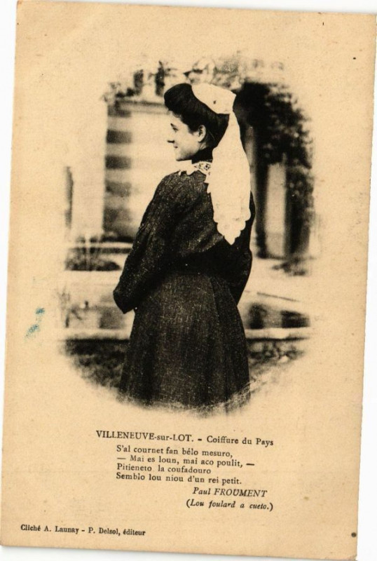 Carte postale ancienne Villeneuve-sur-Lot-Coiffure du Pays à Villeneuve-sur-Lot