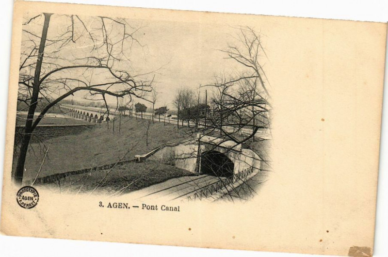 Carte postale ancienne Agen-Pont Canal à Agen