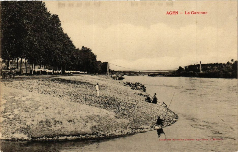 Carte postale ancienne Agen - La Garonne à Agen