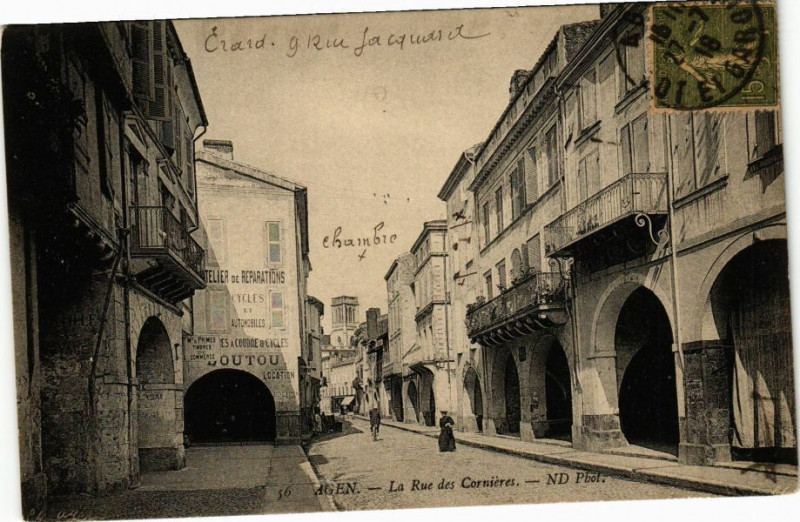 Carte postale ancienne Agen - La Rue des Cornieres à Agen