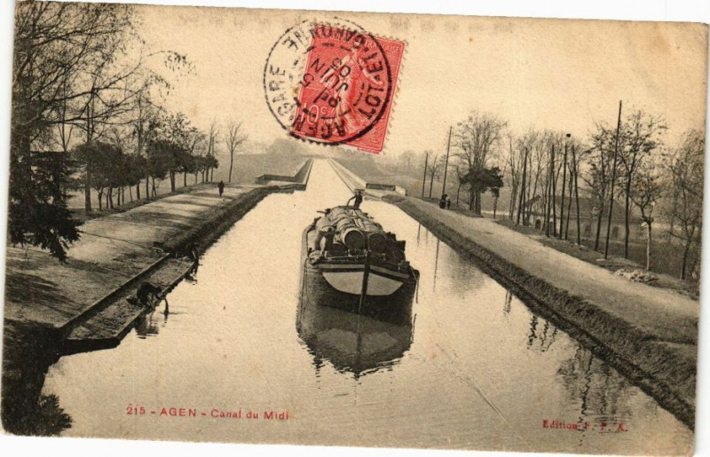 Carte postale ancienne Agen - Canal du Midi à Agen