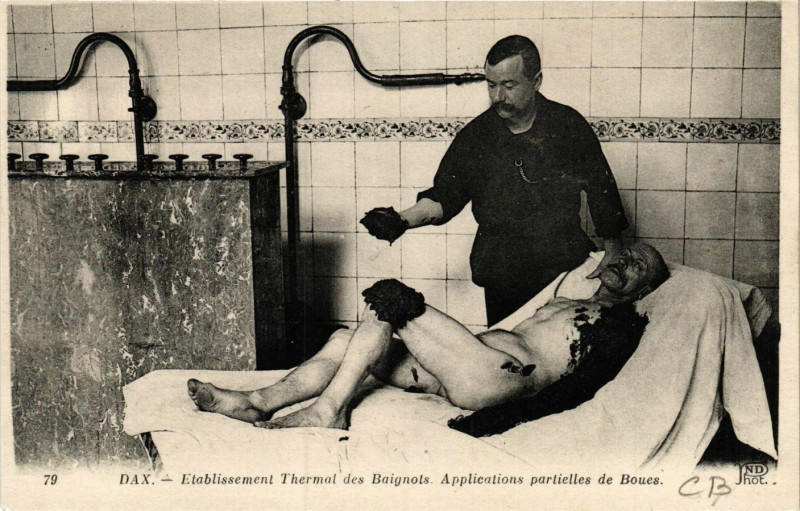 Carte postale ancienne Dax - Etablissement Thermal des Baignots - Application Partielles à Dax
