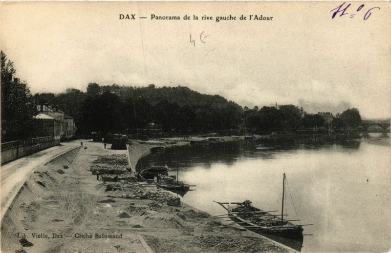 Carte postale ancienne Dax - Panorama de la Rive Gauche de l'Adour à Dax