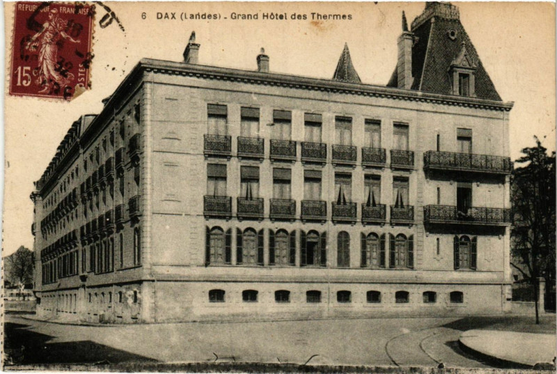 Carte postale ancienne Dax - Grand Hotel des Thermes à Dax