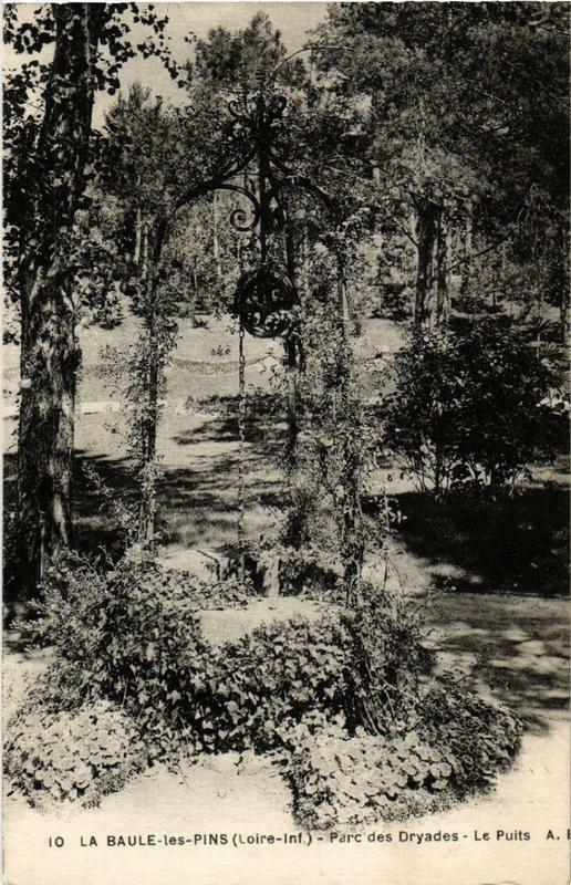 Carte postale ancienne La Baule-les-Pins Parc des Dryades