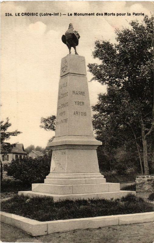 Carte postale ancienne Le Croisic Le Monument des Morts pour la Patrie au Croisic
