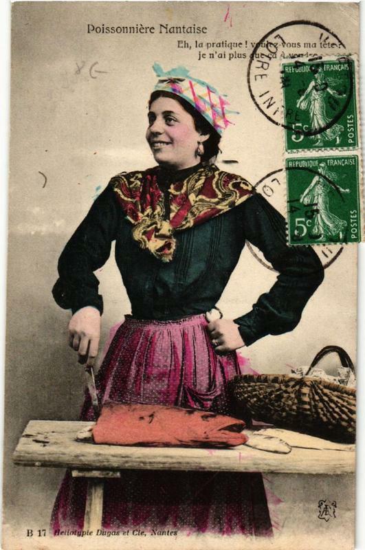 Carte postale ancienne Poissonniere Nantaise