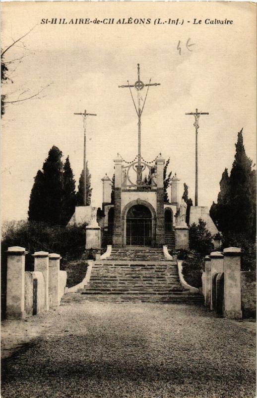 Carte postale ancienne Saint-Hilaire-de-Chaleons Le Calvaire à Saint-Hilaire-de-Chaléons