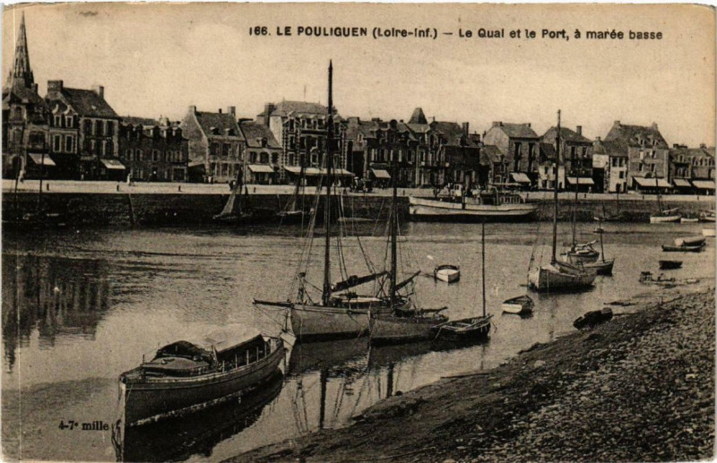 Carte postale ancienne Le Pouliguen Le Quai et le Port, a marée basse au Pouliguen