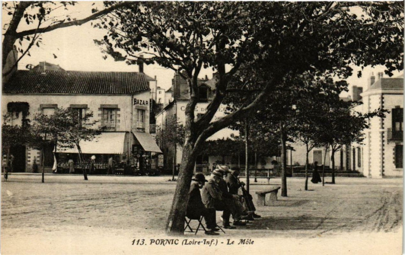Carte postale ancienne Pornic Le Mole à Pornic