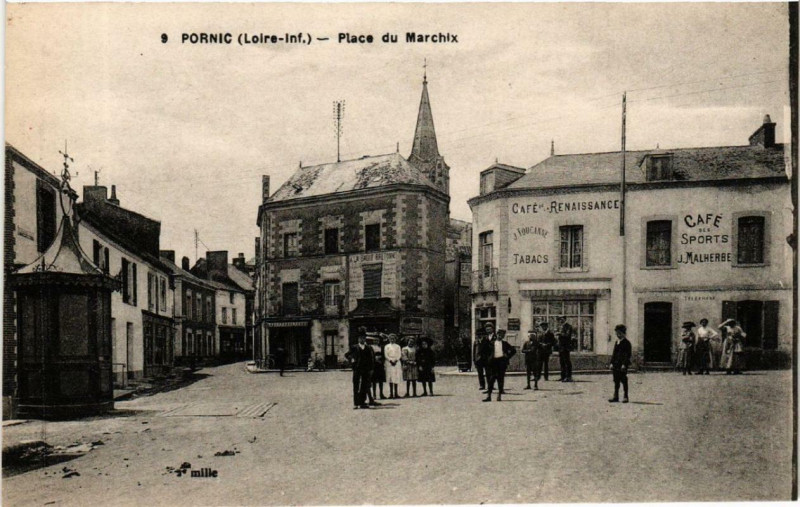 Carte postale ancienne Pornic Place du Marchix à Pornic
