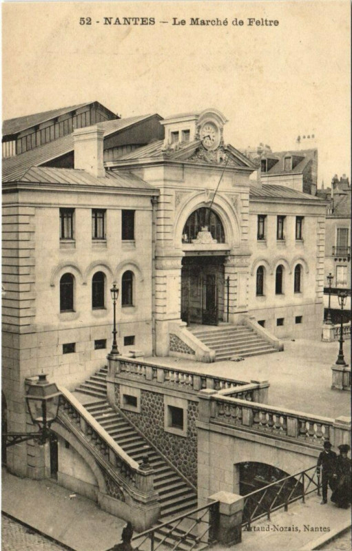 Carte postale ancienne Nantes Le Marché de Feltre à Nantes